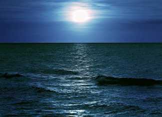 Tres Sorpresas (No Tres Regalos De Los Diamantes)