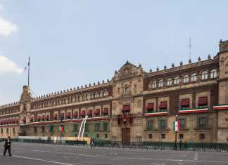 Nuestro Propio Desastre