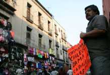 Economía informal alcanza su mayor peso en dos décadas