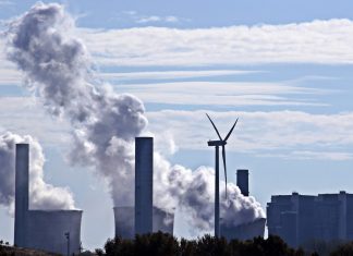 Aplicarían aranceles verdes a México por reforma eléctrica