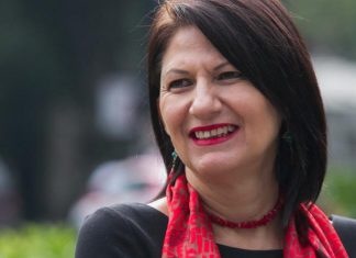 Jacqueline L’ Hoist: Cómo educar y que hacer para luchar contra el abuso y el feminicidio