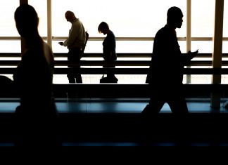 El desempleo en México sube a 4.7 % en abril