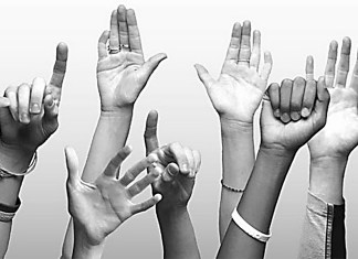 La democracia sigue en vilo