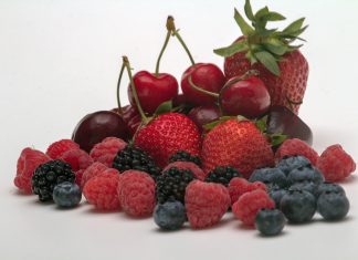 Frutos rojos desplazan a la cerveza en exportación