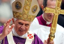 Ratzinger: fascista, inquisidor, protector de pederastas, amante de franquistas ¿El primero en corroborar la inexistencia, o ausencia de Dios en la historia humana? Benedicto XVI