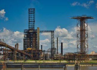 México con menos ingresos petroleros para 2024