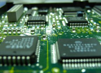 Aranceles de Donald Trump del 100% a chips y semiconductores: ¿Cómo afecta a México y qué productos aumentarán de precio? microchips