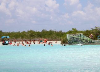 Golpe de USA a México al emitir un warning para springbreakers