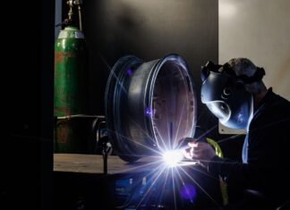 México debe pasar de ofrecer mano de obra barata a especializada: Concanaco mano de obra, industria