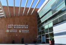 Desabasto de medicamentos continúa: Megafarmacia surte apenas 2.7 recetas al día