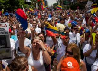 Ahí siguen los tiranos