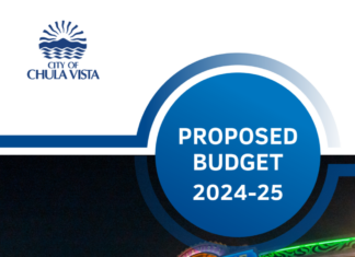 Se invita al público a dar su opinión en las presentaciones comunitarias sobre las propuestas presupuestales