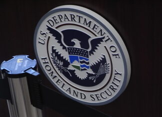Demandan al DHS por detenciones ilegales y condiciones inhumanas en el sur de California Department of Hoimeland security DHS