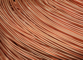 El arancel de Trump al cobre sacude el mercado ¿Quiénes son las empresas ganadoras y perdedoras con esta medida?