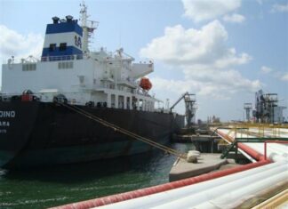 México regala más combustible a Cuba buque