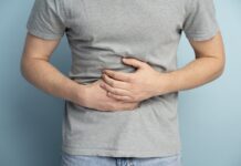 Colitis ulcerosa puede comenzar entre los 20 y 40 años de edad; sin diagnóstico oportuno, puede elevar riesgo de cáncer de colon