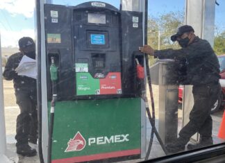 No podemos permitir que «se pasen» con los precios: Sheinbaum, a gasolineros