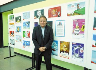 Inauguran en Museo del Trompo exposición de caricatura política de Javier Velazco Amarillas
