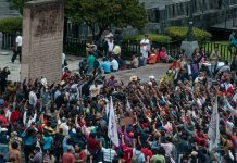 La CNTE amenaza: vamos a llegar al estadio hoy, mañana o pasado