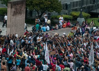 La CNTE amenaza: vamos a llegar al estadio hoy, mañana o pasado