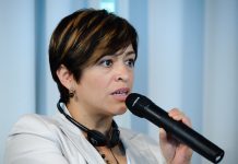 Andy López Beltrán se reunió con Los Chapitos, asegura Anabel Hernández tras cancelación de visa del hijo de AMLO