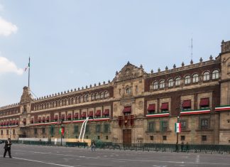 AMLO y su lista de periodistas “pagados”: el antecedente detrás de la polémica de Luisa María Alcalde