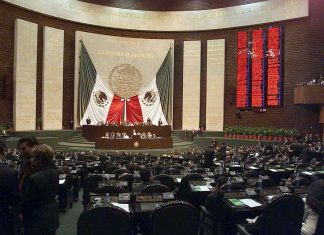 «Ley Antimemes» es avalada en comisiones de San Lázaro; pasa al pleno