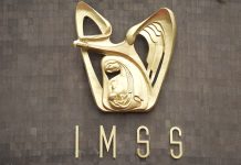 El IMSS propone un nuevo incremento salarial del 8% en medio de las protestas