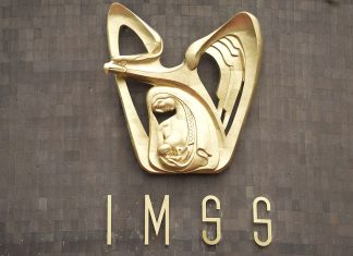 El IMSS propone un nuevo incremento salarial del 8% en medio de las protestas