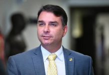 Flávio Bolsonaro: quién es el candidato presidencial de Brasil, sus estudios y polémicas